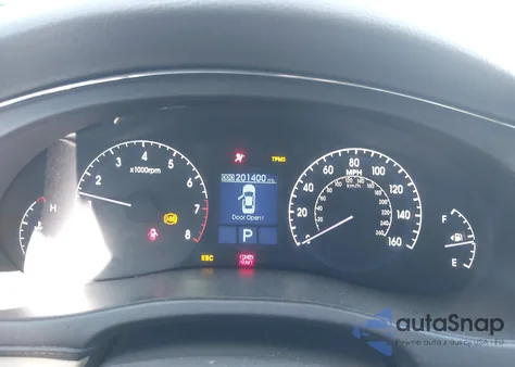 2011 Hyundai Genesis 3.8 из США, поврежденный, VIN KMHGC4DE9BU114802